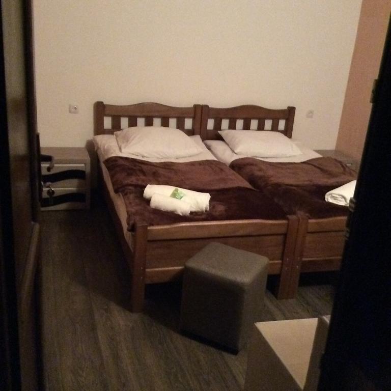 Guest House Chuta In Lagami Местия Экстерьер фото